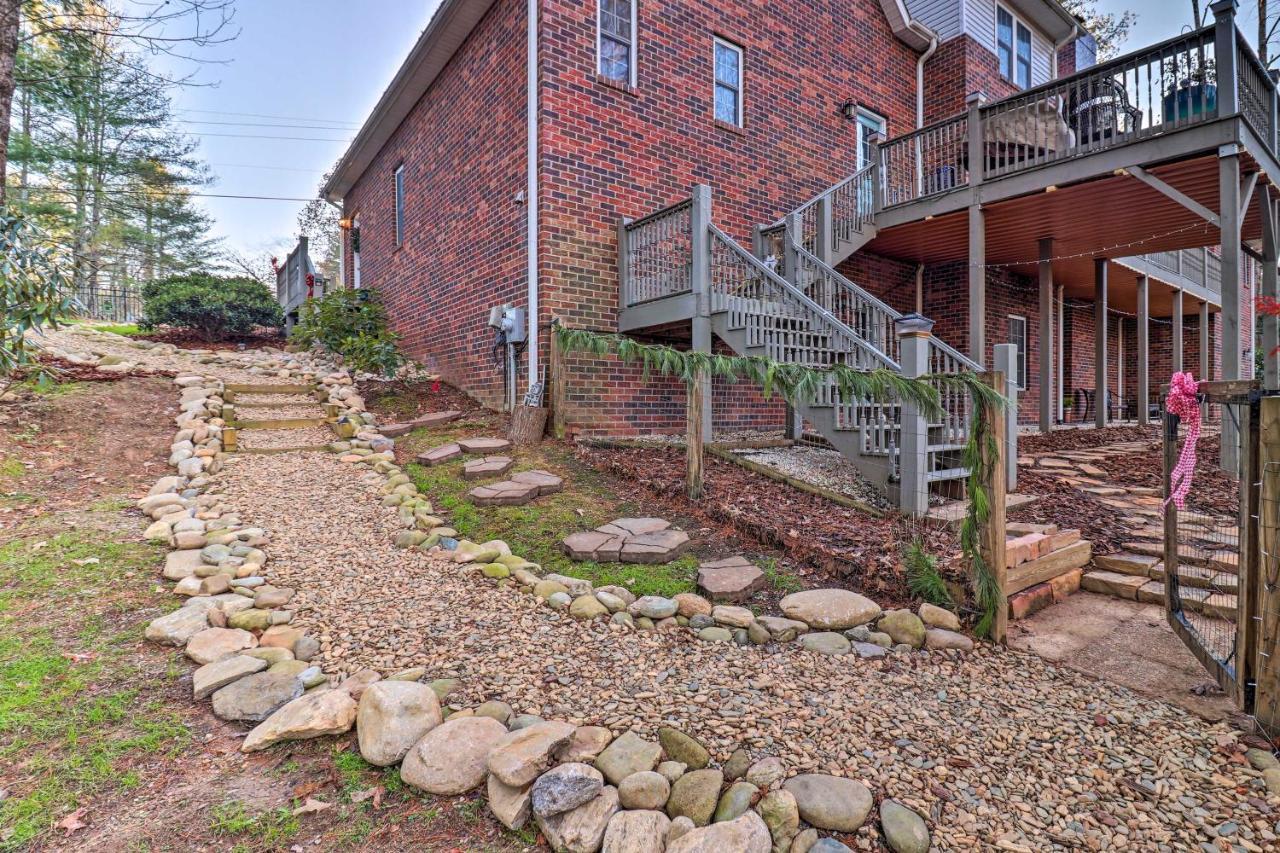Private Hendersonville Hideaway With Fire Pit! מראה חיצוני תמונה