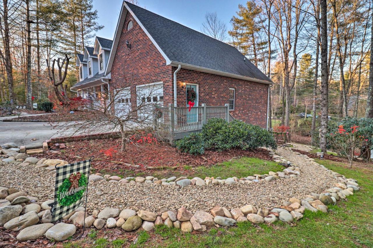 Private Hendersonville Hideaway With Fire Pit! מראה חיצוני תמונה